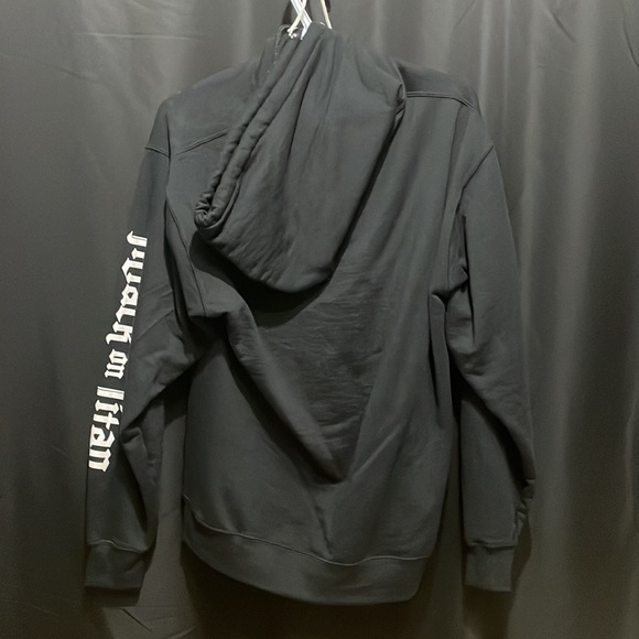 Attack on Titan hoodie - Picture 2 of 3